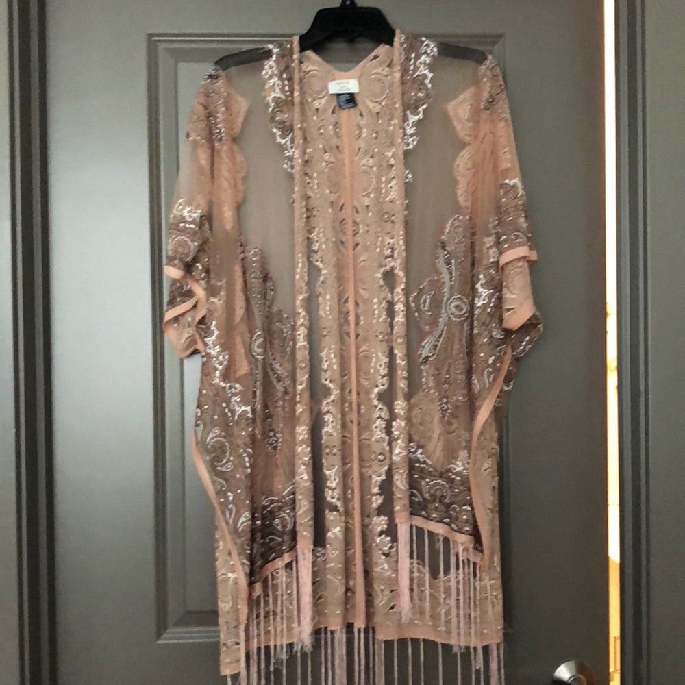 David & Young Decorative Shawl